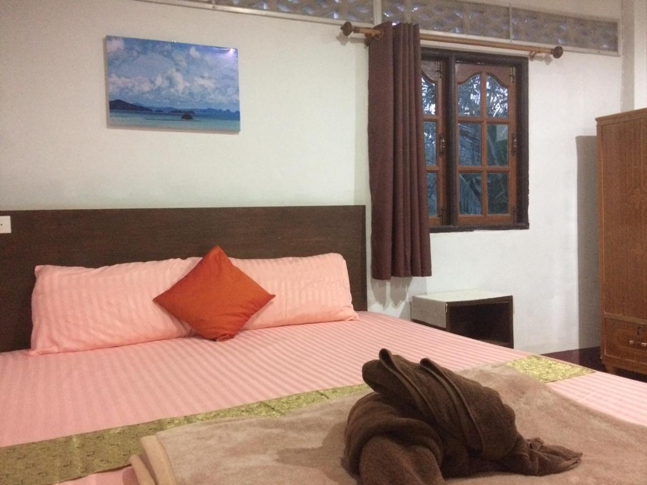 Hide-In House Hotel Ko Lanta Buitenkant foto