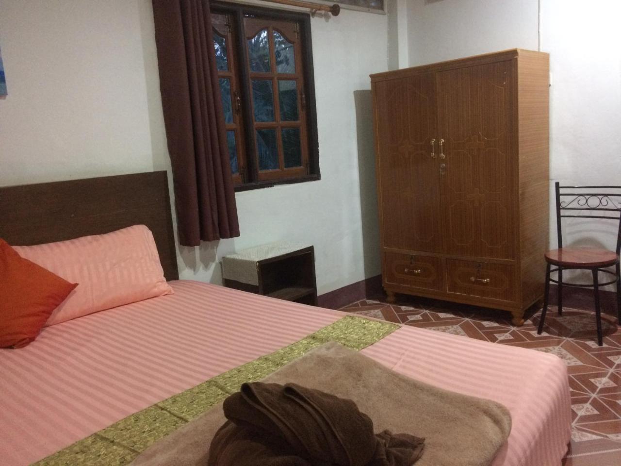 Hide-In House Hotel Ko Lanta Buitenkant foto