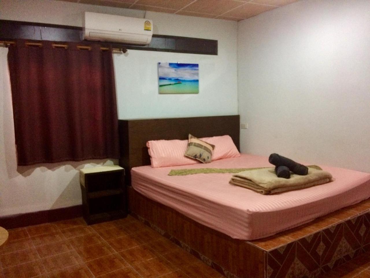 Hide-In House Hotel Ko Lanta Buitenkant foto