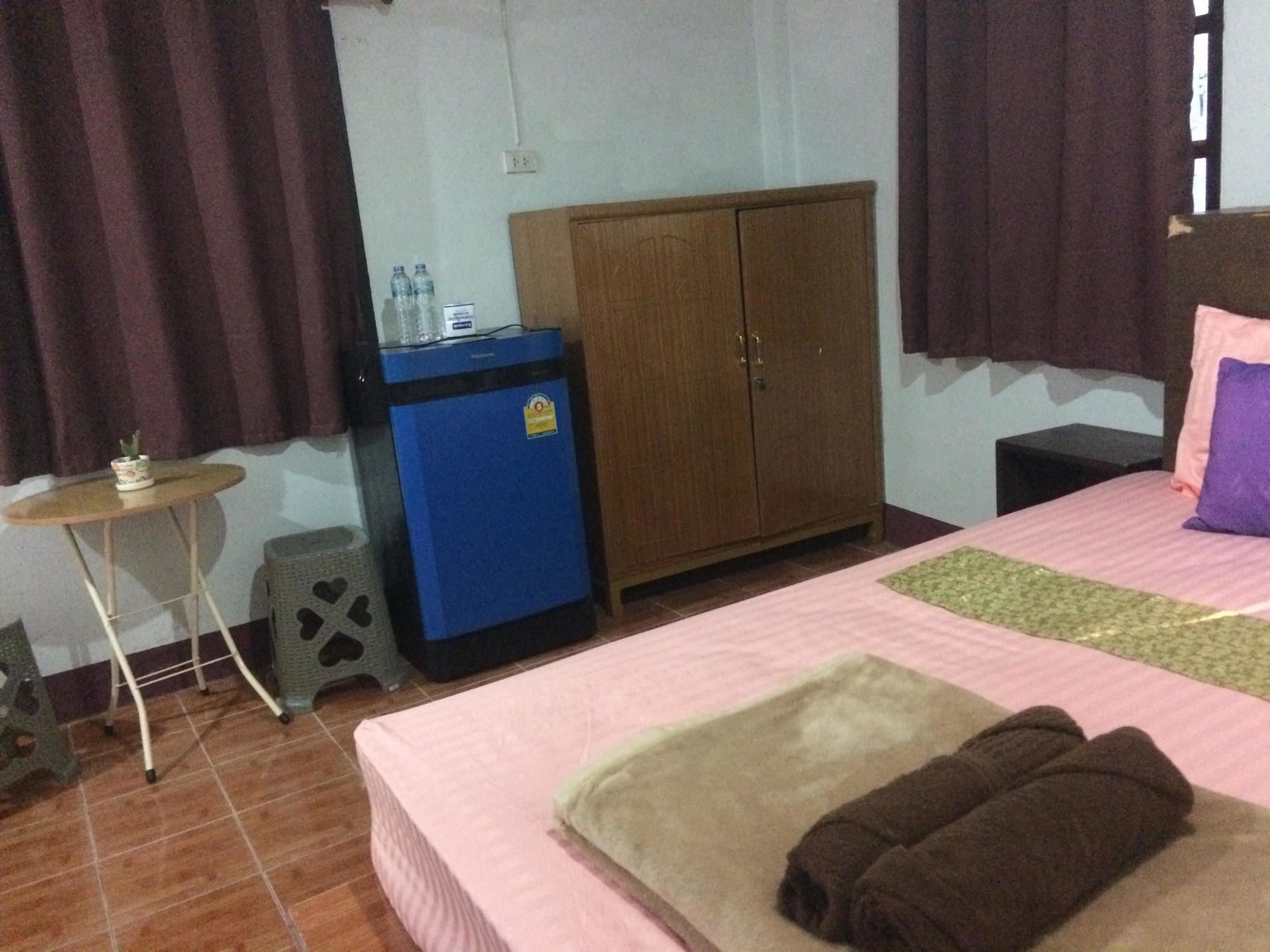 Hide-In House Hotel Ko Lanta Buitenkant foto